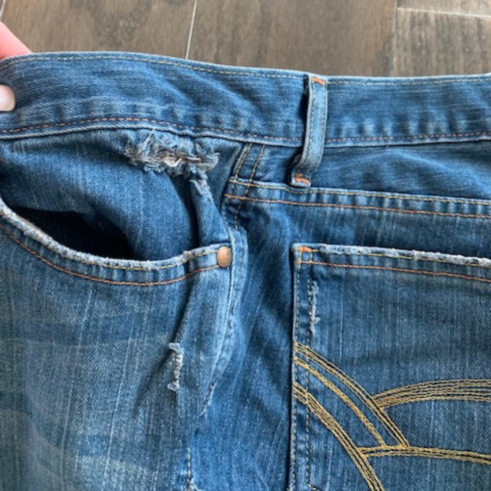 Gap Ultra Low Rise Women's Distressed Denim Jeans - Picture 3 of 7